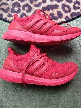 Adidas Ultraboost DNA S&L Style FX1334 Size W 9.5/ M 8